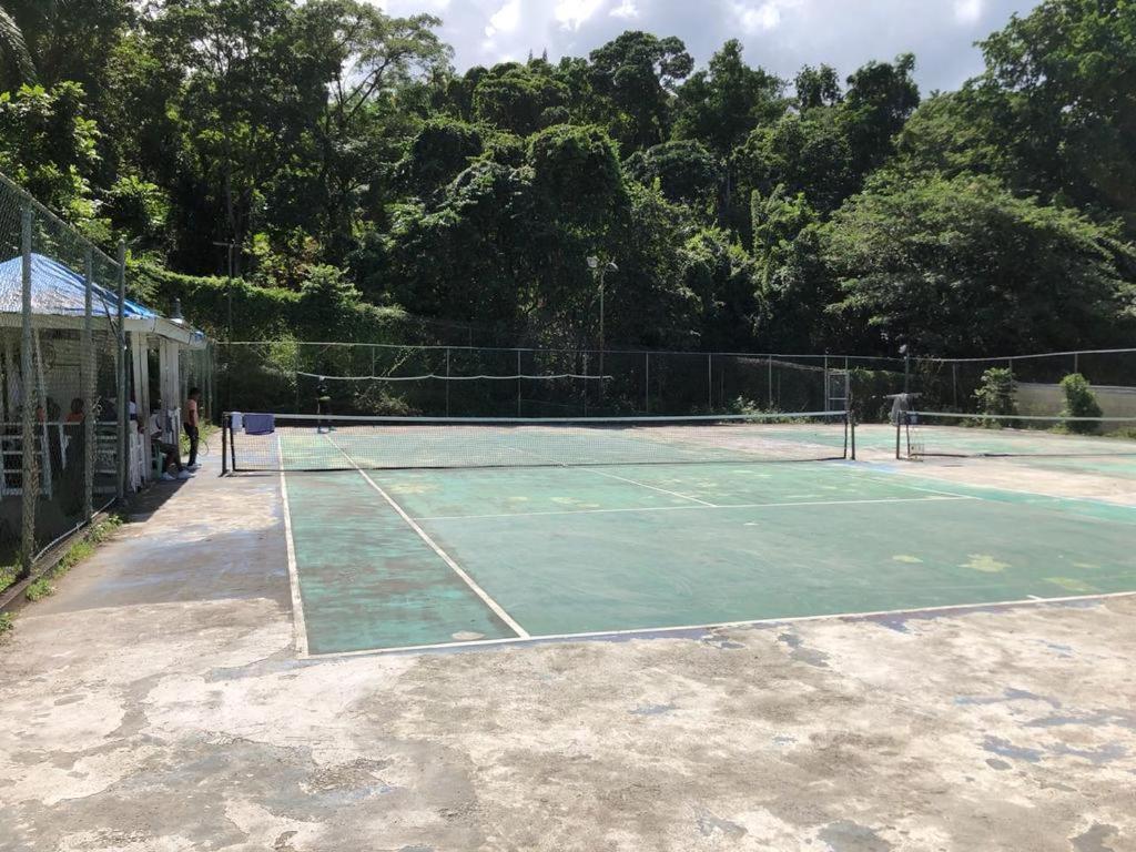 Appartamento The View At Mystic Ridge Penthouse 78A Ocho Rios Esterno foto
