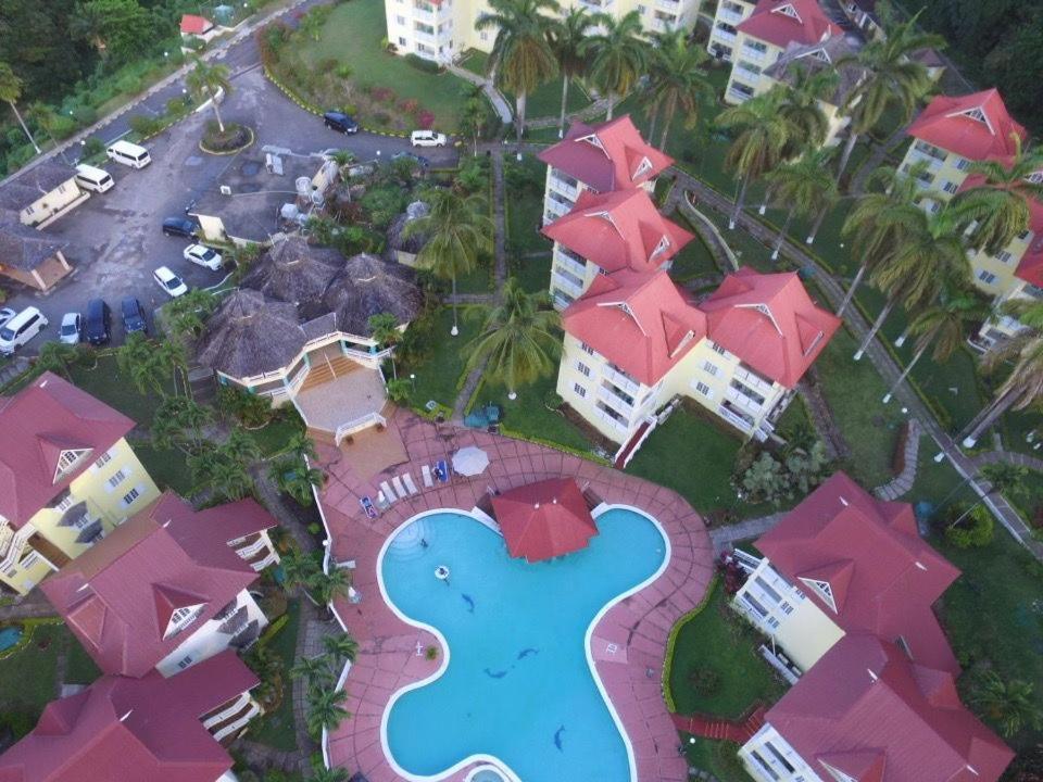 Appartamento The View At Mystic Ridge Penthouse 78A Ocho Rios Esterno foto