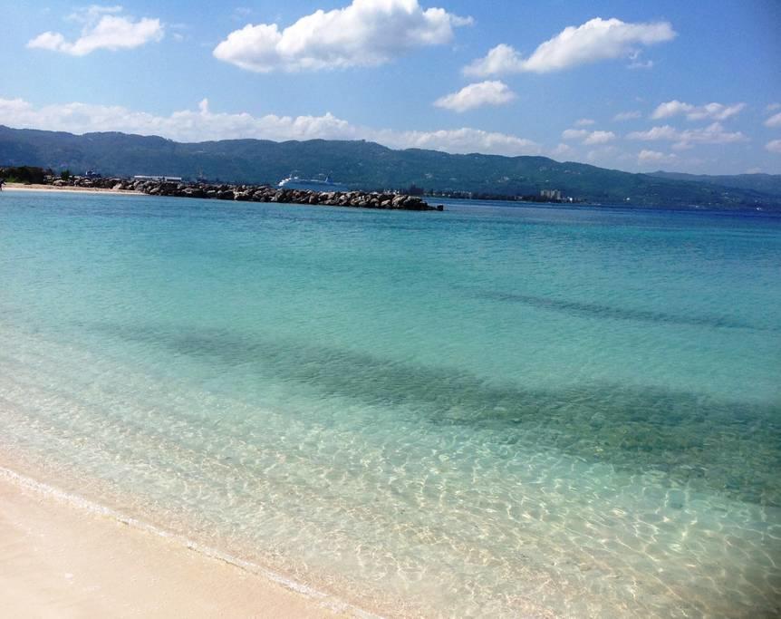 Appartamento The View At Mystic Ridge Penthouse 78A Ocho Rios Esterno foto