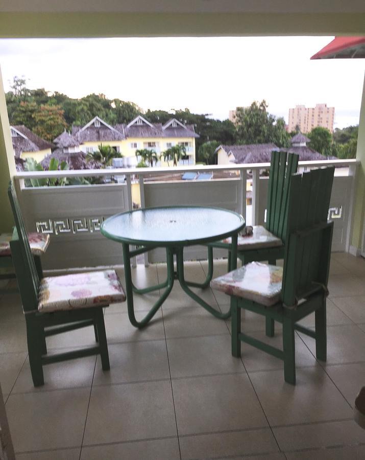 Appartamento The View At Mystic Ridge Penthouse 78A Ocho Rios Esterno foto