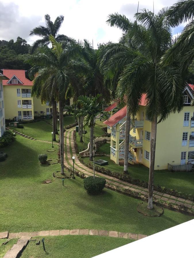 Appartamento The View At Mystic Ridge Penthouse 78A Ocho Rios Esterno foto