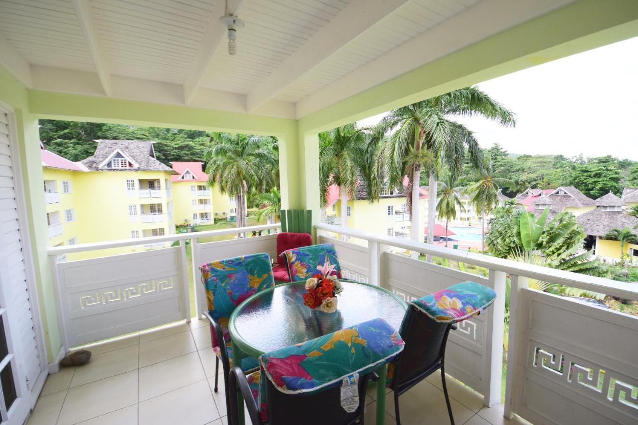 Appartamento The View At Mystic Ridge Penthouse 78A Ocho Rios Esterno foto